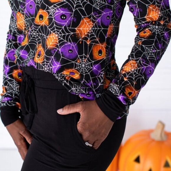 GOMEZ GLOW-IN-THE-DARK WOMEN'S LOUNGE SET-  SZ Sold out online! - Picture 4 of 7